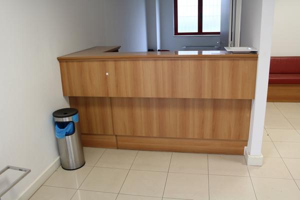 2#4313 Arredi e attrezzatura da ufficio in vendita - foto 1
