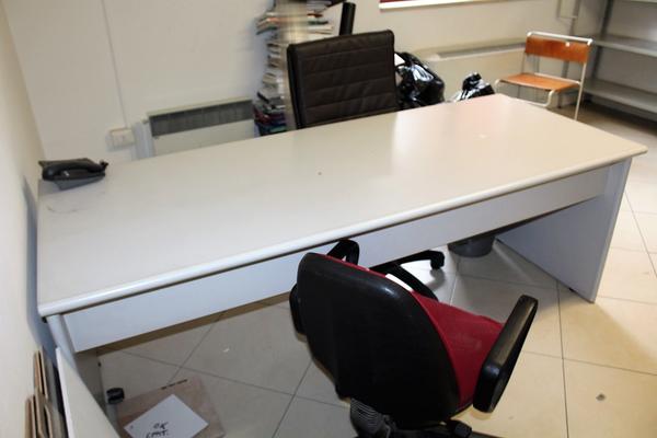 2#4313 Arredi e attrezzatura da ufficio in vendita - foto 18