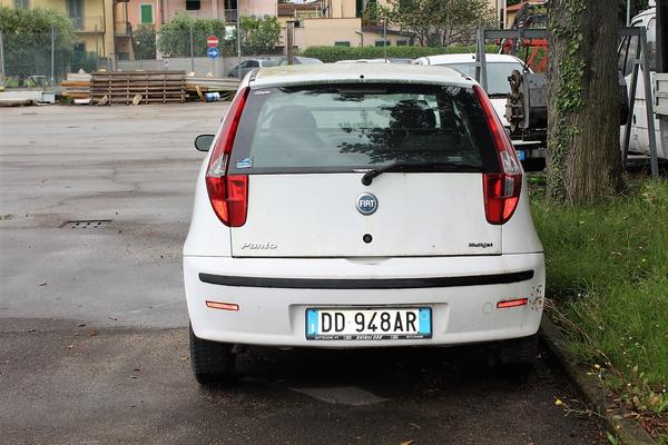 3#4313 Autocarro Fiat Punto in vendita - foto 2