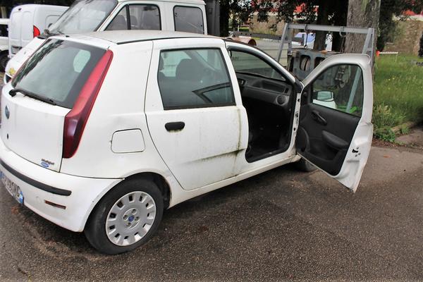 7#4313 Autovettura Fiat Punto in vendita - foto 1