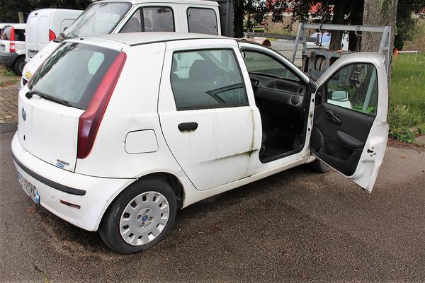 7#4313 Autovettura Fiat Punto in vendita - foto 6