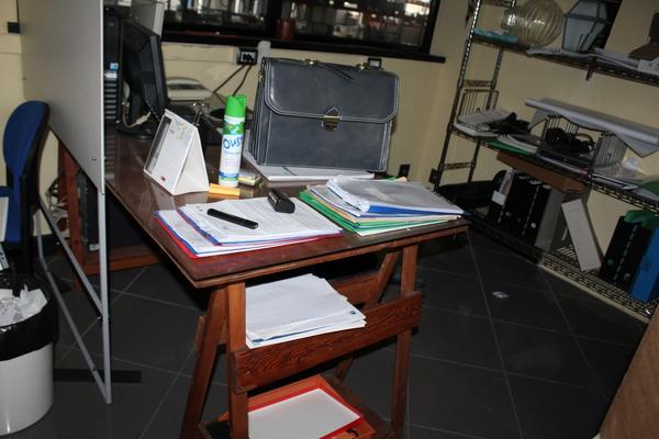 45#4318 Attrezzatura e arredi da ufficio in vendita - foto 19