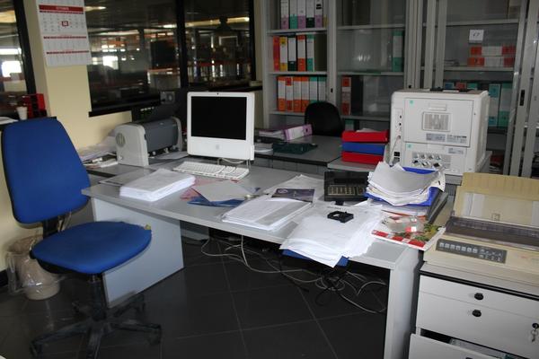 47#4318 Attrezzatura e arredi da ufficio in vendita - foto 8