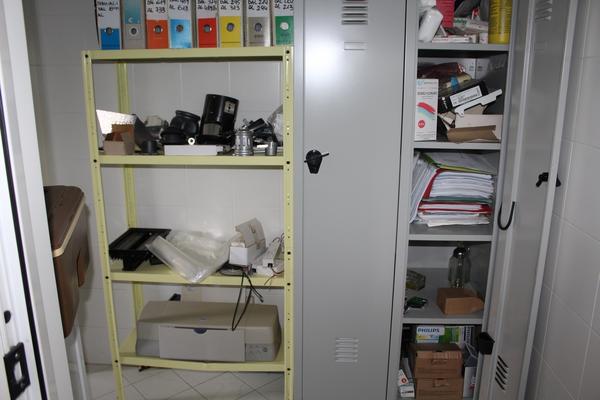 47#4318 Attrezzatura e arredi da ufficio in vendita - foto 30
