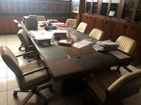 1#4320 Arredi da ufficio in vendita - foto 2