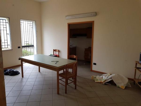 13#4325 Arredi ed attrezzature da ufficio in vendita - foto 8