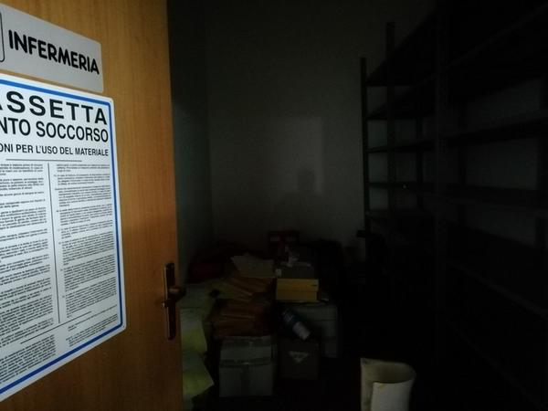 13#4325 Arredi ed attrezzature da ufficio in vendita - foto 24