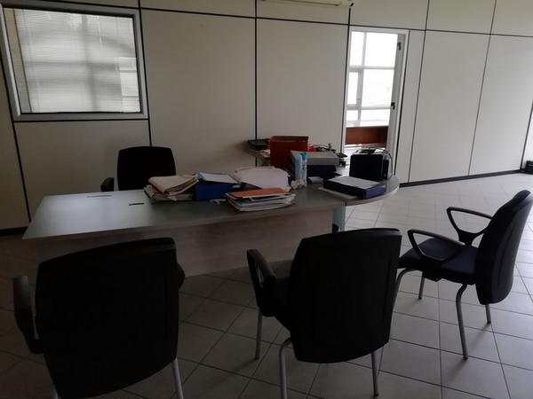 14#4325 Arredi ed attrezzature da ufficio in vendita - foto 15