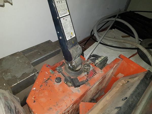 9#4325 Transpallet elettrico BT in vendita - foto 4