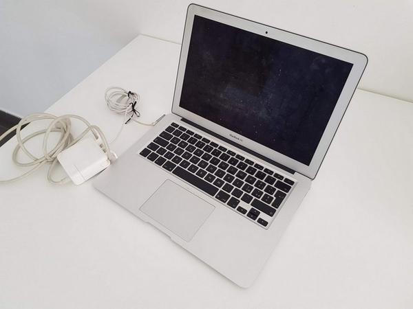 56#4327 Macbook Air in vendita - foto 4