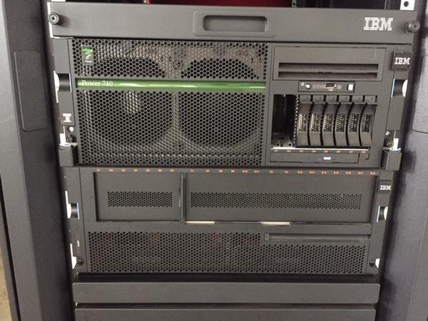 4#4333 Server IBM 8205-E6C in vendita - foto 2