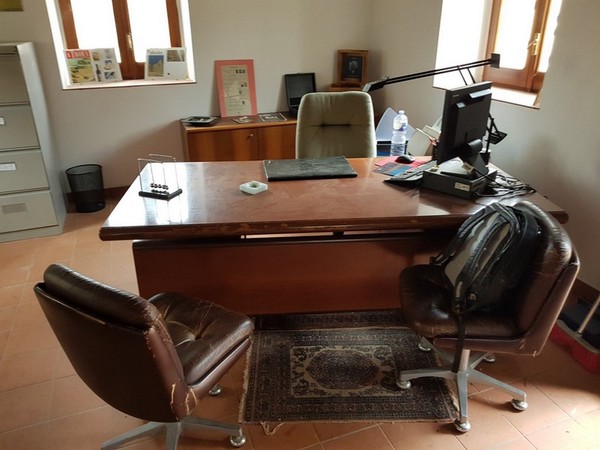 13#4335 Attrezzature da ufficio in vendita - foto 1