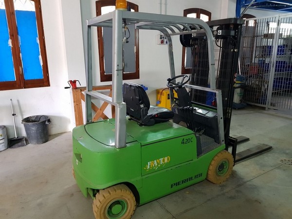 3#4335 Carrello elevatore Pieralisi in vendita - foto 1