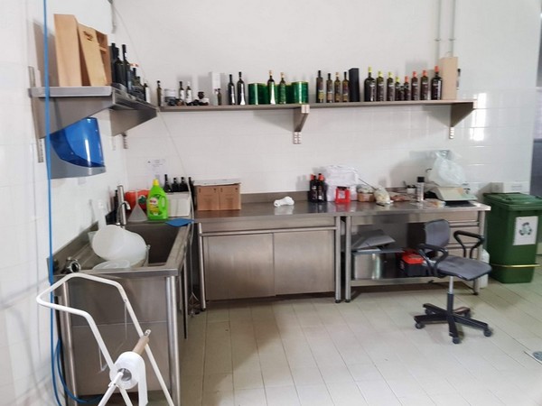71#4335 Banchi da lavoro in vendita - foto 2