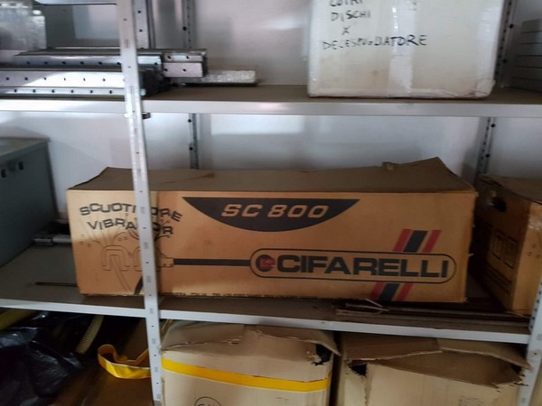 8#4335 Attrezzatura da officina in vendita - foto 13