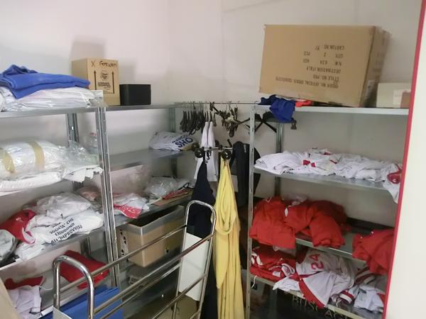 1#4342 Arredi e cimeli della Società Fulgor Libertas Basket Forlì in vendita - foto 129