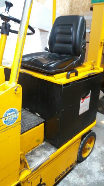 11#4345 Carrello elevatore elettrico Cesab Eco D 16.1 in vendita - foto 3