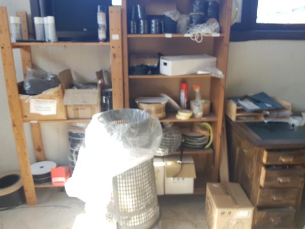 16#4347 Scaffali in lamiera e attrezzature officina in vendita - foto 13