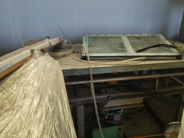 16#4347 Scaffali in lamiera e attrezzature officina in vendita - foto 20