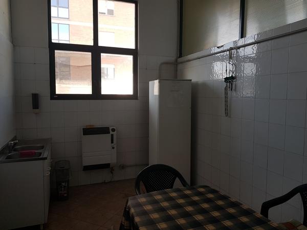 16#4347 Scaffali in lamiera e attrezzature officina in vendita - foto 31