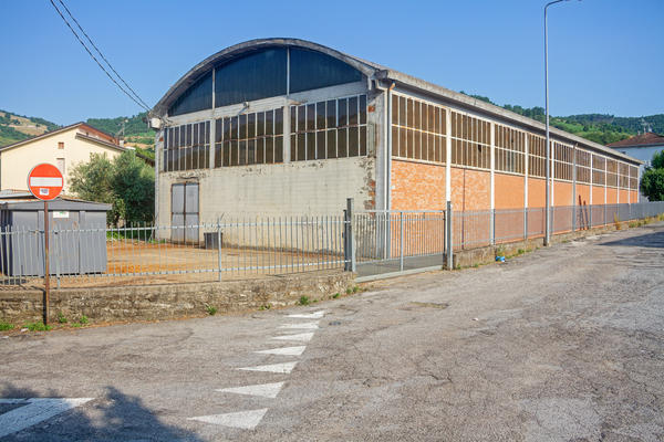 1#4351 Azienda dedita a produzione e commercio di carpenteria metallica in vendita - foto 8