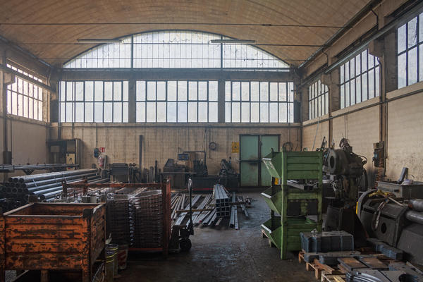 1#4351 Azienda dedita a produzione e commercio di carpenteria metallica in vendita - foto 12