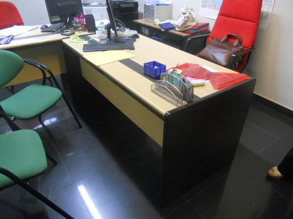 18#43560 Arredamento ufficio e attrezzatura informatica in vendita - foto 6