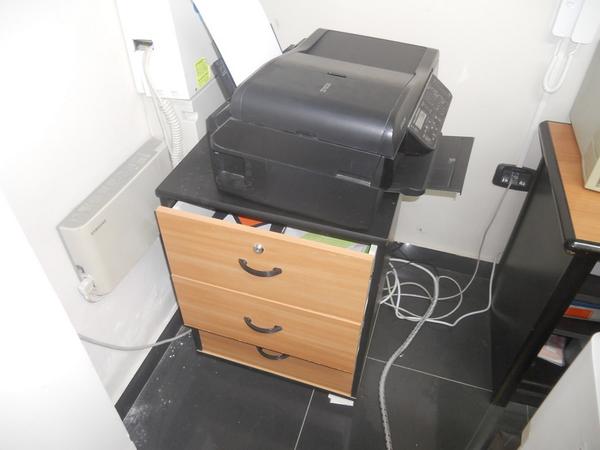 18#43560 Arredamento ufficio e attrezzatura informatica in vendita - foto 11