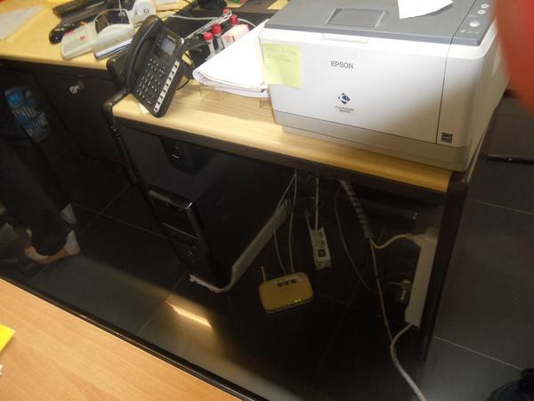 18#43560 Arredamento ufficio e attrezzatura informatica in vendita - foto 14
