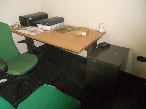 18#43560 Arredamento ufficio e attrezzatura informatica in vendita - foto 23