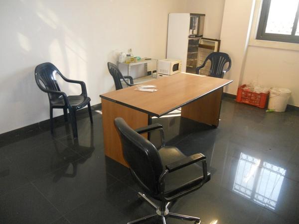 18#43560 Arredamento ufficio e attrezzatura informatica in vendita - foto 70