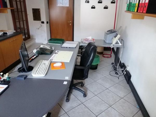1#4368 Arredi e attrezzature da ufficio in vendita - foto 9