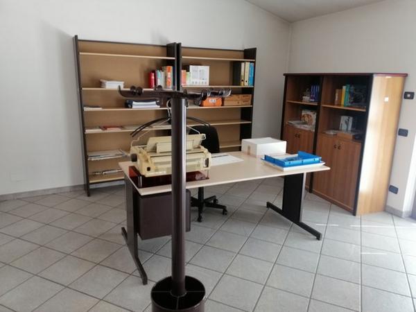 1#4368 Arredi e attrezzature da ufficio in vendita - foto 43