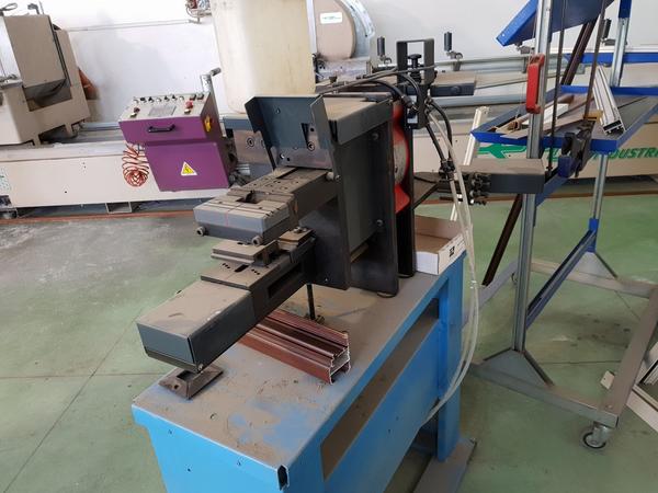 11#4375 Punzonatrici Oemme e Comall in vendita - foto 7