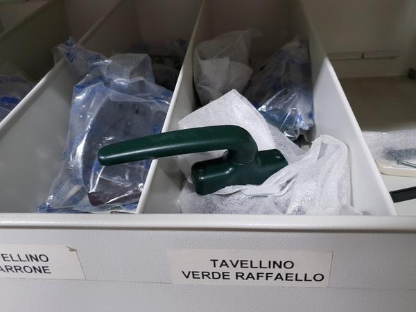 16#4375 Ferramenta e accessori per porte e finestre in vendita - foto 4