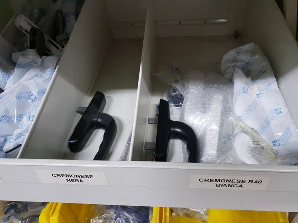 16#4375 Ferramenta e accessori per porte e finestre in vendita - foto 7