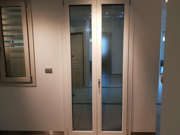 18#4375 Infissi e arredi da ufficio in vendita - foto 12
