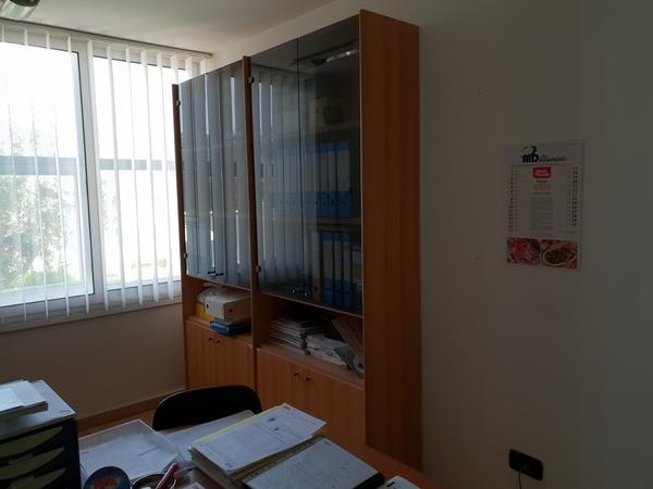 18#4375 Infissi e arredi da ufficio in vendita - foto 74