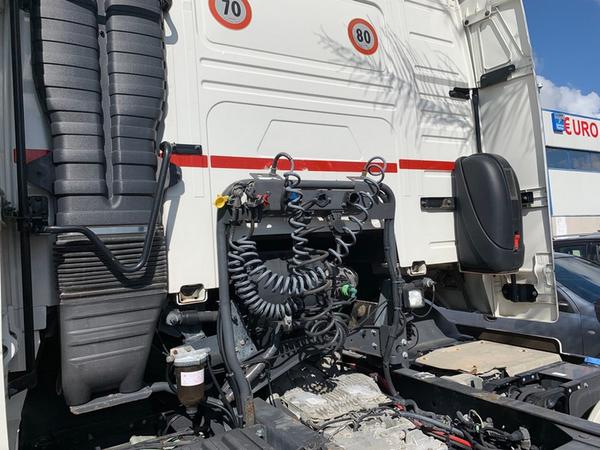 1#4376 Trattore stradale motrice per traino Volvo Truck in vendita - foto 4
