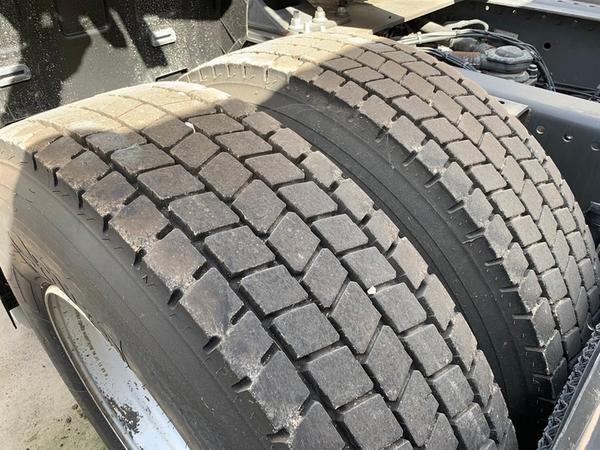 1#4376 Trattore stradale motrice per traino Volvo Truck in vendita - foto 5