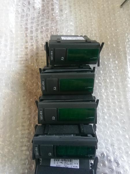 103#4377 Display multi funzione Carel IR32M0L000 in vendita - foto 2
