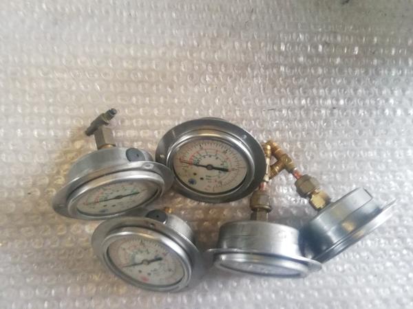 65#4377 Manometri controllo pressione gas in vendita - foto 1
