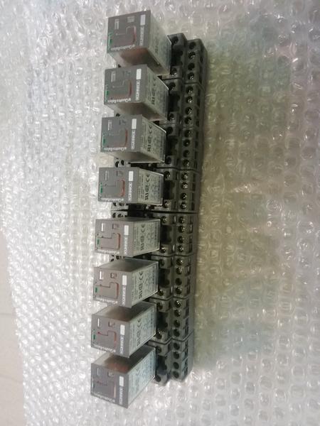76#4377 Relè Kuhnke 114a4-24v in vendita - foto 1