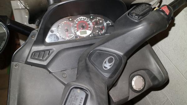 1#4380 Motociclo Kymco e arredi per ufficio in vendita - foto 11