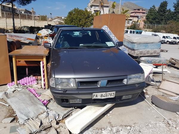 4#4381 Autoveicoli da rottamare in vendita - foto 2