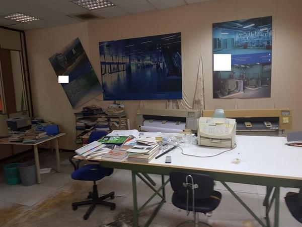 6#4381 Attrezzature da ufficio in vendita - foto 4