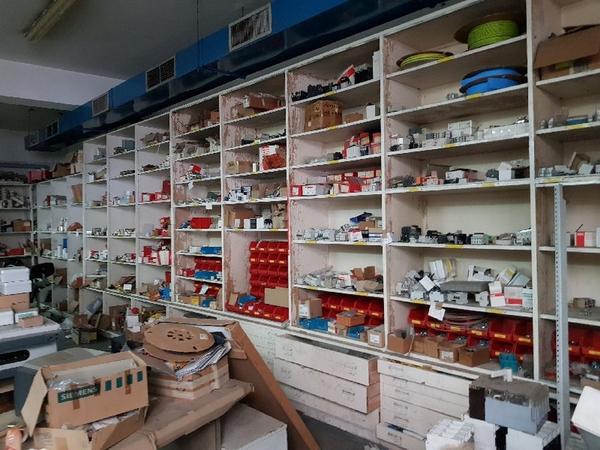 7#4381 Ricambi e attrezzature per il settore dell'impiantistica edile in vendita - foto 30