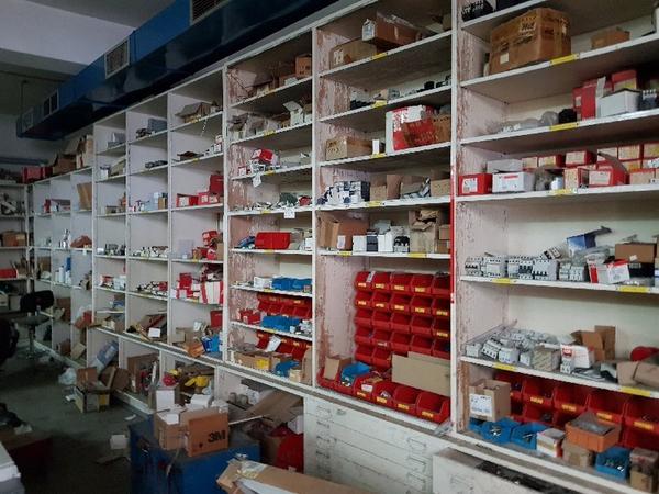 7#4381 Ricambi e attrezzature per il settore dell'impiantistica edile in vendita - foto 32