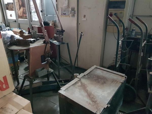 7#4381 Ricambi e attrezzature per il settore dell'impiantistica edile in vendita - foto 37
