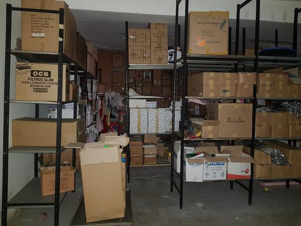 1#4385 Scaffalatura metallica e arredi ufficio in vendita - foto 2